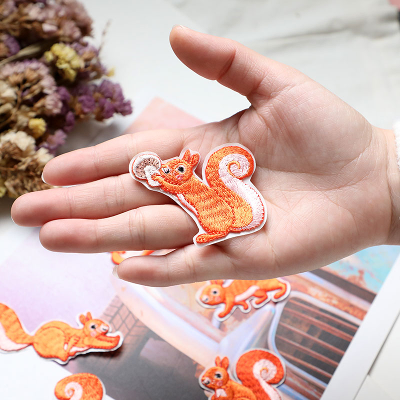Ahyonniex 1ピース刺繍かわいいリスパッチキャップバ - Streetwear Brand Stickers のレビューと価格