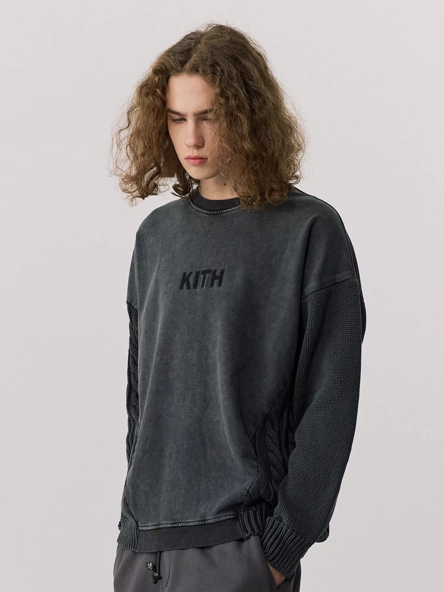 厚手ウォッシュドニットセーター ラウンドネック メンズパーカ - Kith Sweater Knit のレビューと価格